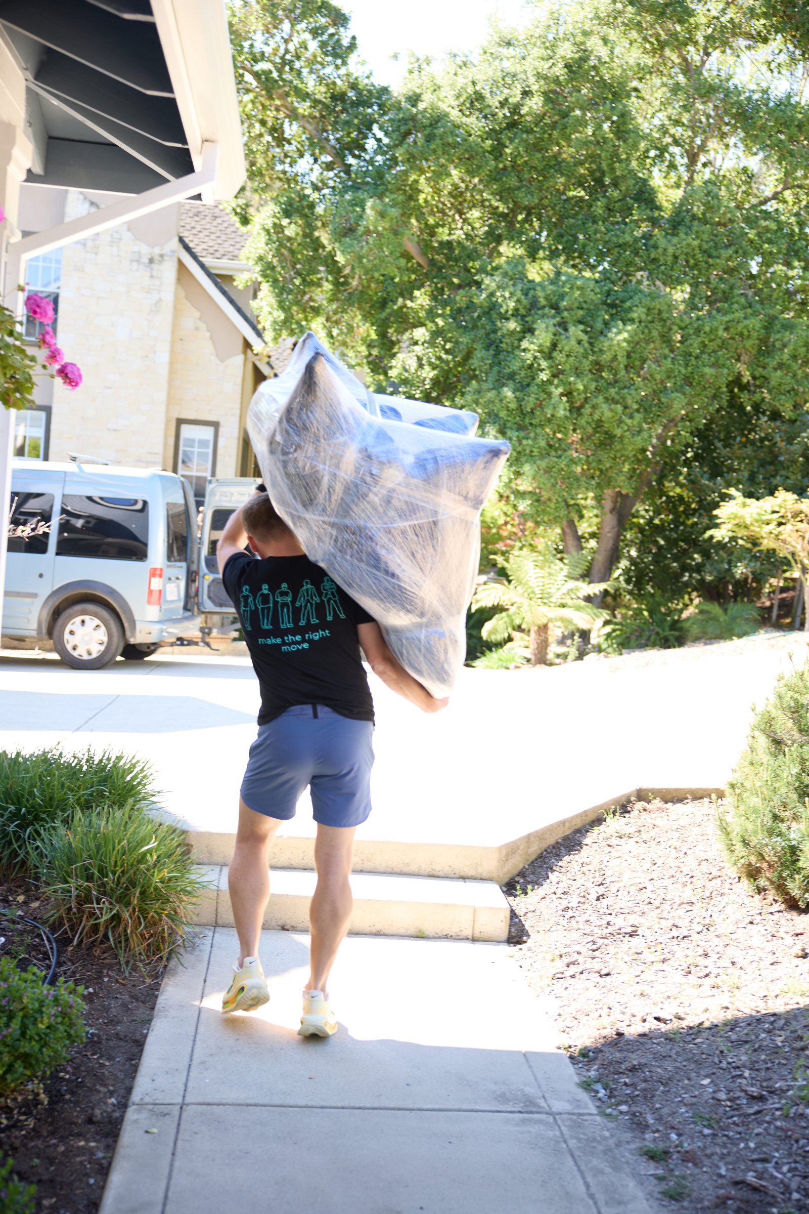 CEO_MOVING_0361